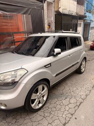 KIA SOUL 1.6 U.173 16V FLEX 4P AUTOMÁTICO KIA SOUL 1.6 U.173 16V FLEX 4P AUTOMÁTICO